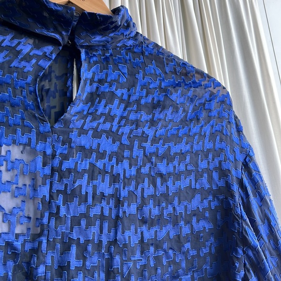 Reiss - silk blend - size 4 blue sheer statement blouse - Picture 6 of 7